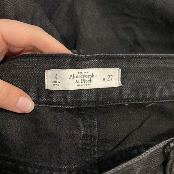 A&F black distressed boyfriend jeans, Size 27 - Picture 2 of 4